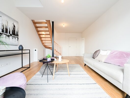 MAGNIFIQUE PENTHOUSE NEUF - 3CH + TERRASSE