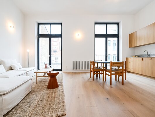 Botanique 47 - 2 bedroom apartment in a renovated project
