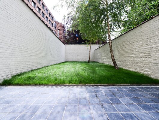 FULLY RENOVATED GARDEN-LEVEL APARTMENT – 2 BEDROOMS – 2 BATH