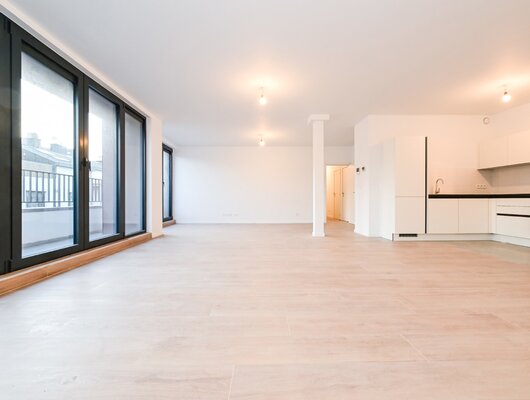 Prachtig penthouse met 3 slaapkamers, direct beschikbaar!