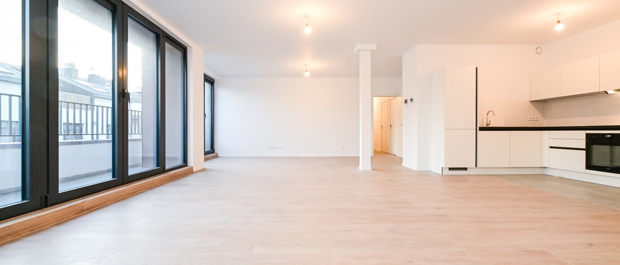 photo-1-g14-penthouse