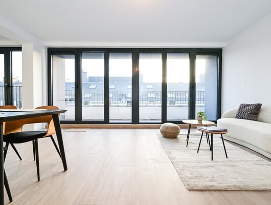 Prachtig penthouse met 2 slaapkamers, direct beschikbaar