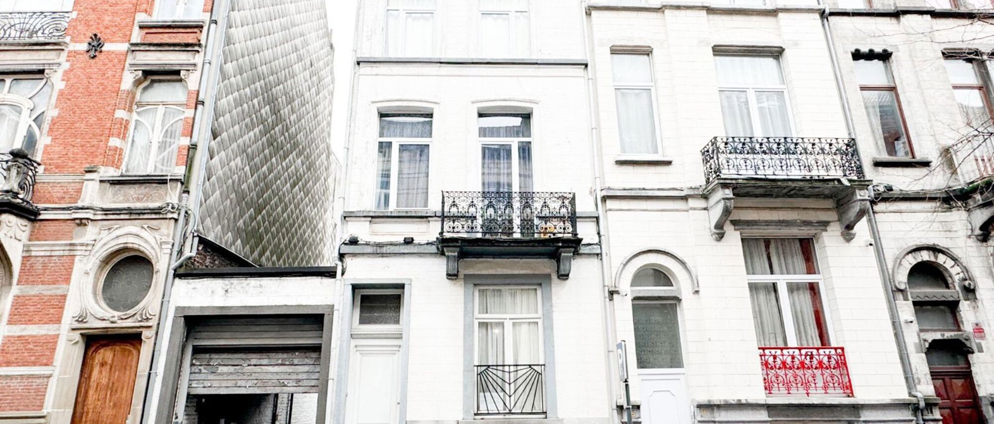 photo-1-maison-unifamiliale-amenagee-en-bifamiliale