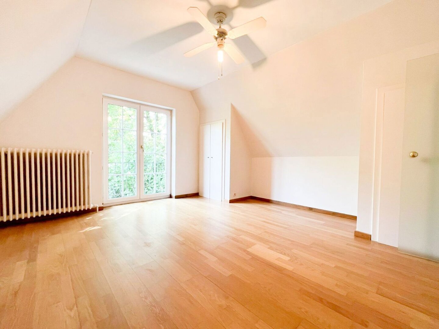 photo-11-magnifique-villa-6-ch-sur-un-domaine-33-ares