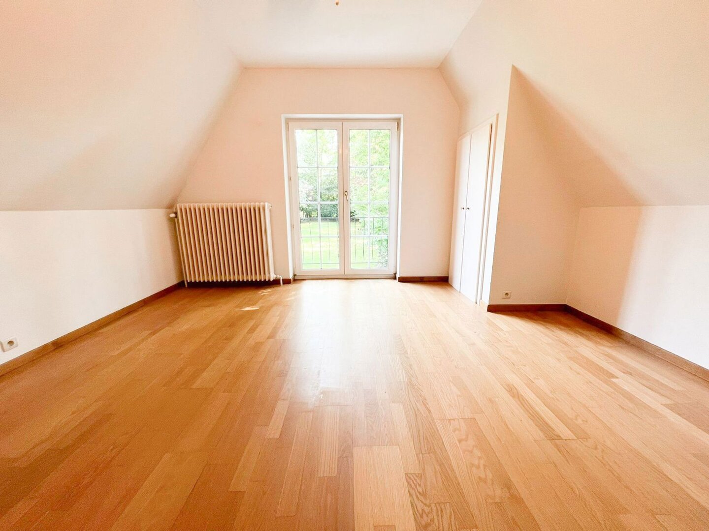 photo-15-magnifique-villa-6-ch-sur-un-domaine-33-ares