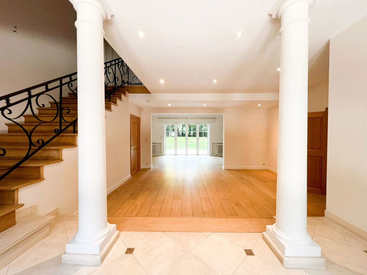 photo-17-magnifique-villa-6-ch-sur-un-domaine-33-ares