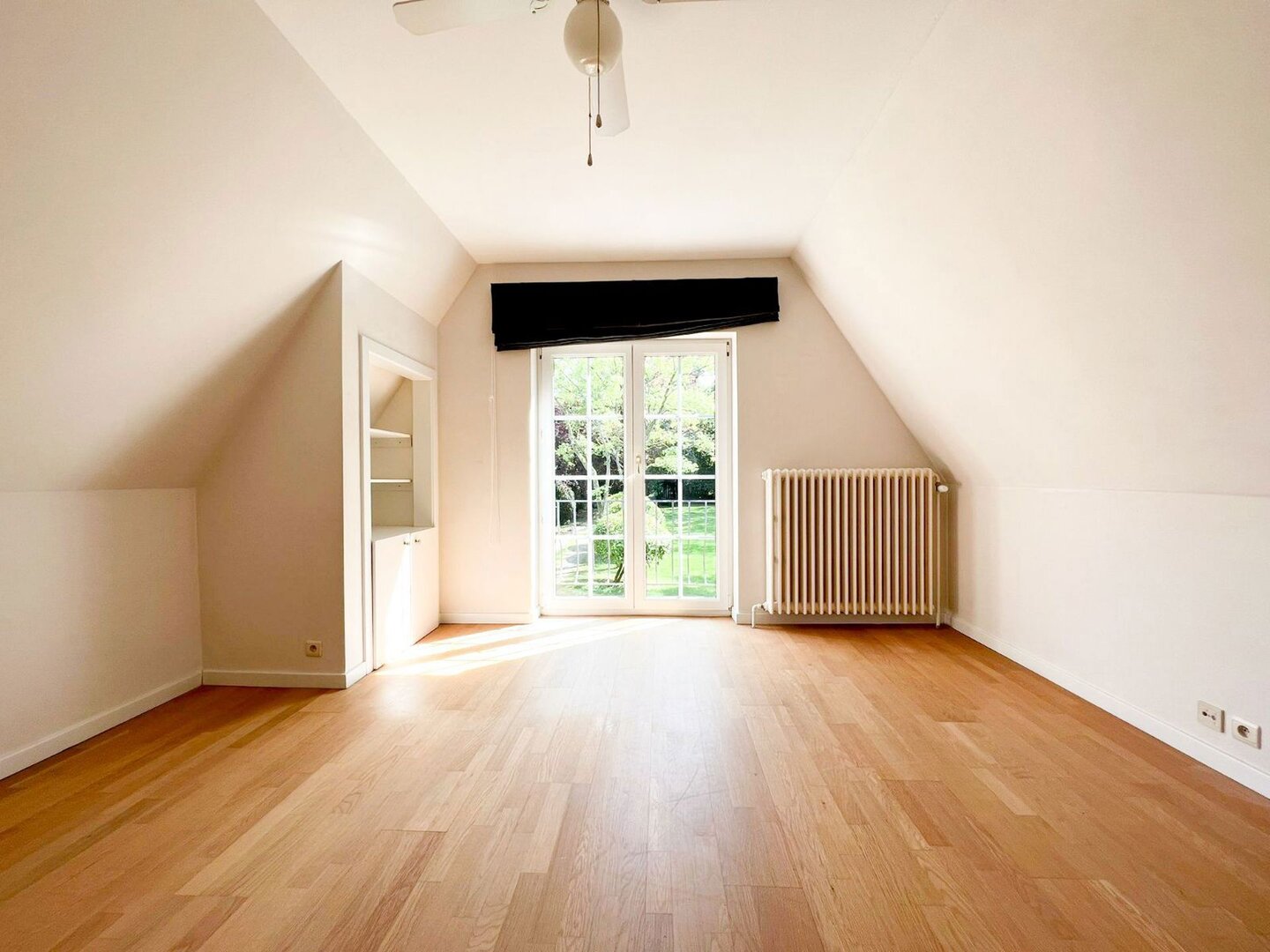 photo-19-magnifique-villa-6-ch-sur-un-domaine-33-ares