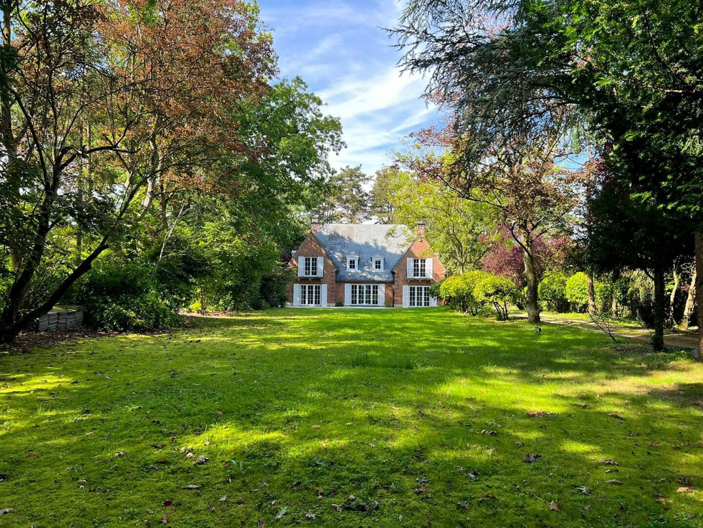 photo-21-magnifique-villa-6-ch-sur-un-domaine-33-ares