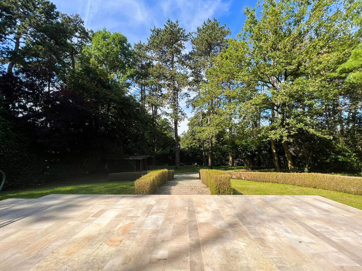 photo-26-magnifique-villa-6-ch-sur-un-domaine-33-ares