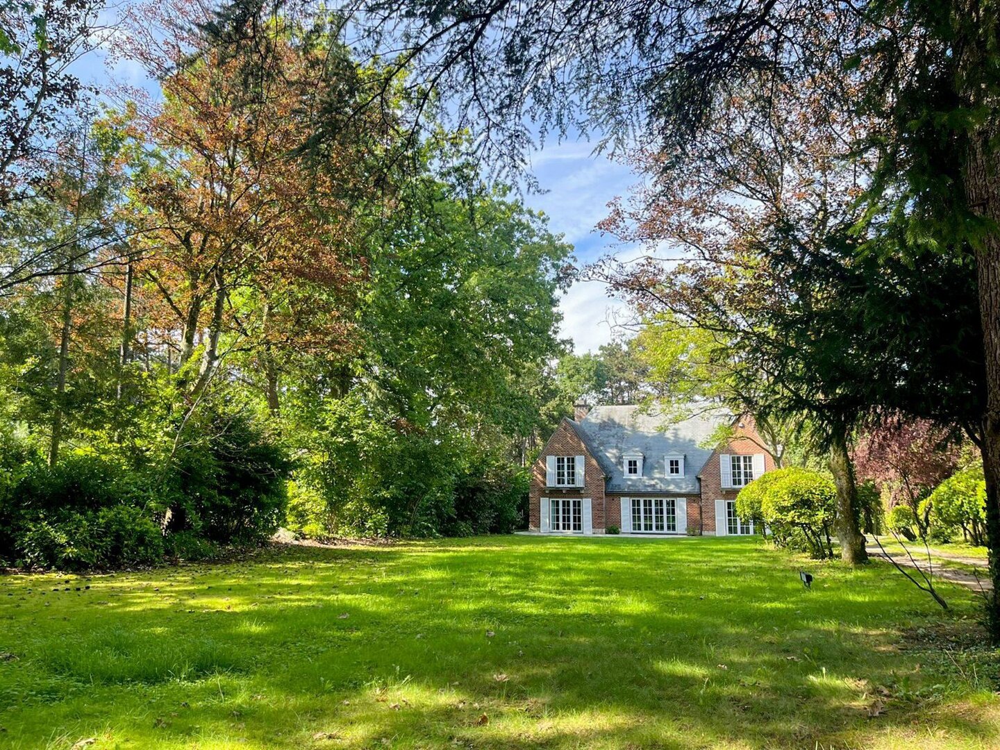 photo-29-magnifique-villa-6-ch-sur-un-domaine-33-ares