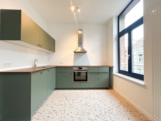 TRIPLEX IDEALEMENT SITUEE