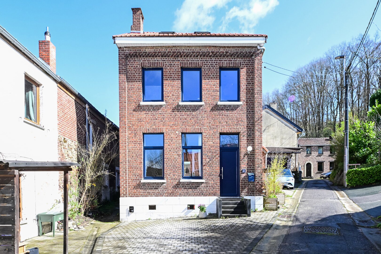 photo-1-charmante-maison-4-chambres-avec-jardin-parking-pecrot