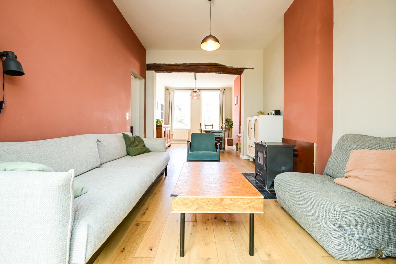 photo-3-charmante-maison-4-chambres-avec-jardin-parking-pecrot