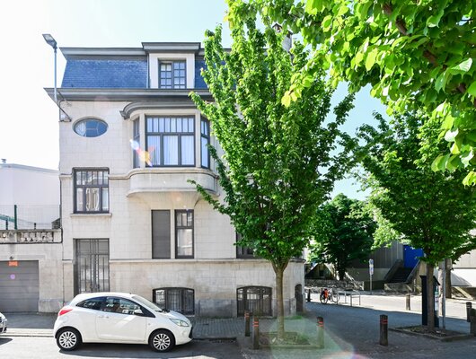MAISON UNIFAMILIALE 4 CHAMBRES IDEALEMENT SITUEE A ETTERBEEK