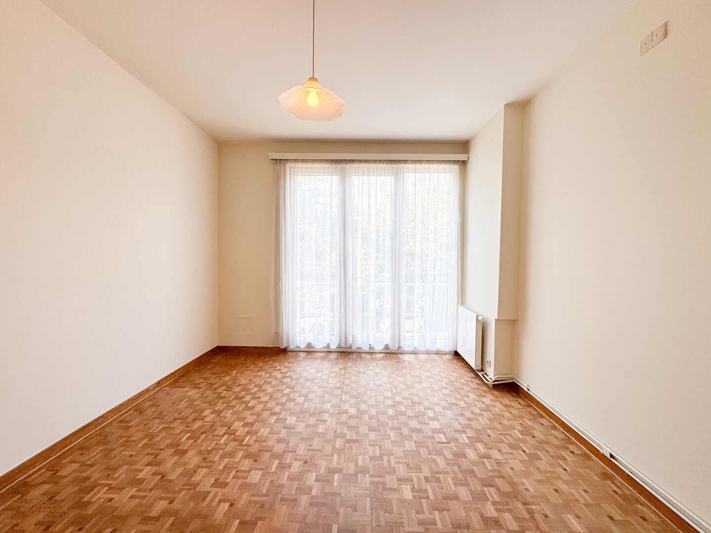 photo-12-superbe-appartement-2-chambres-idealement-situe