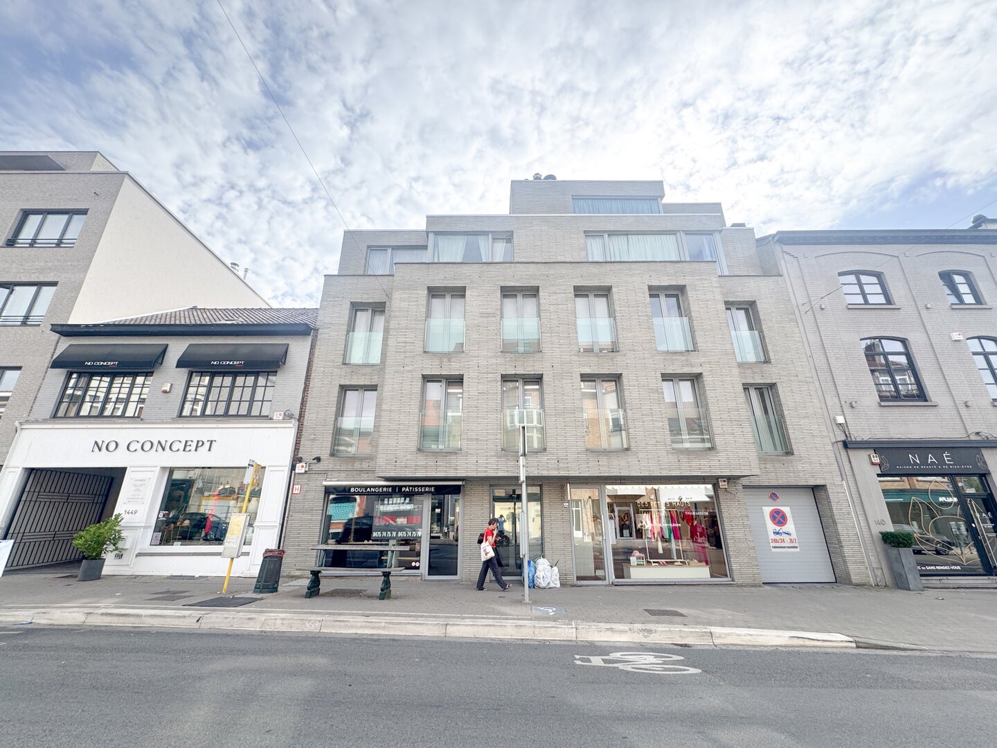 photo-16-superbe-commerce-au-fort-jaco-opportunite-rare
