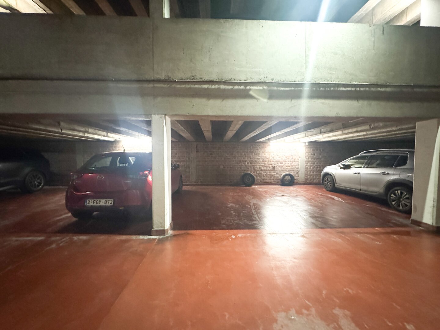 photo-5-parking-dans-le-quartier-brugmann