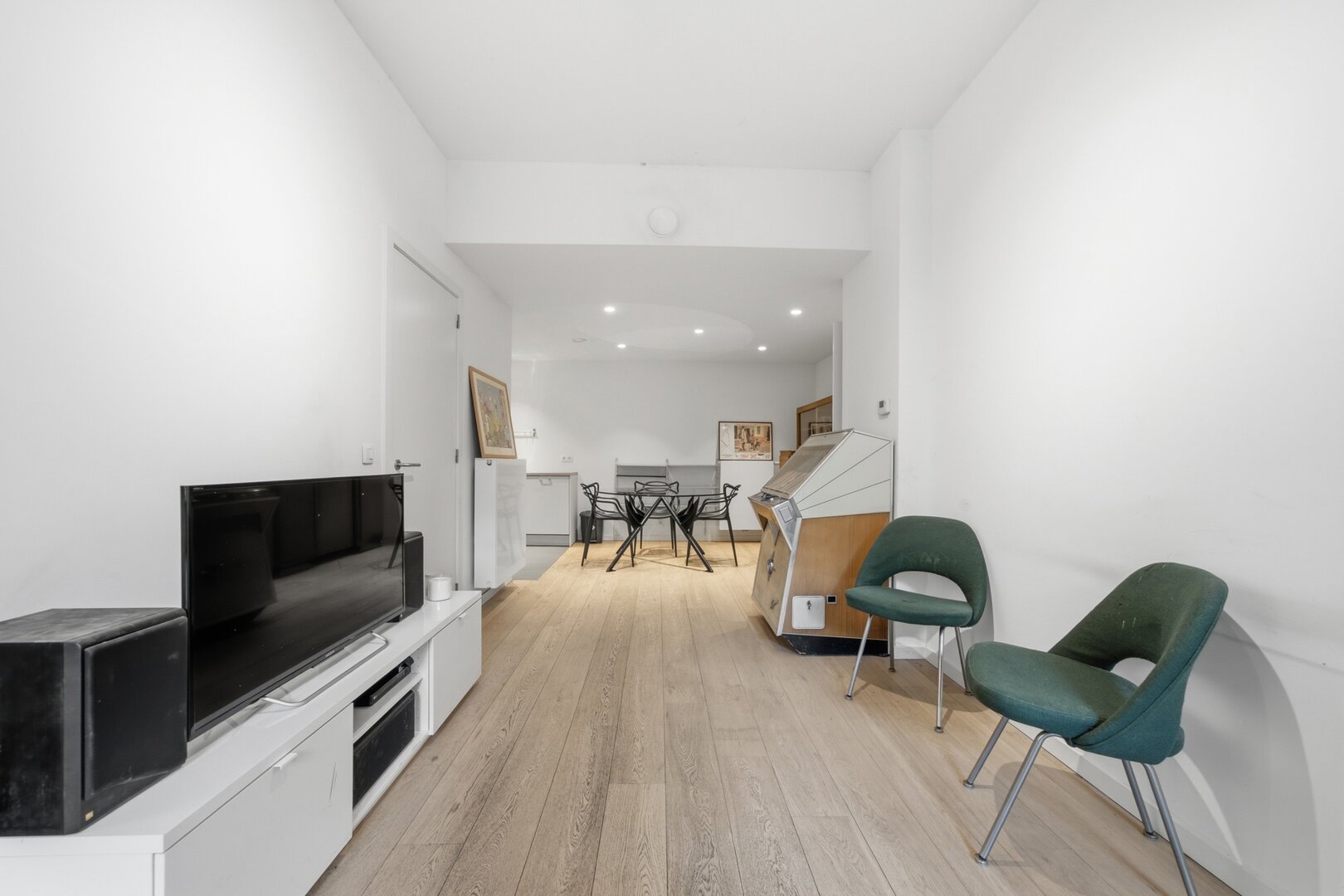 photo-2-superbe-appartement-2-chambres-parking