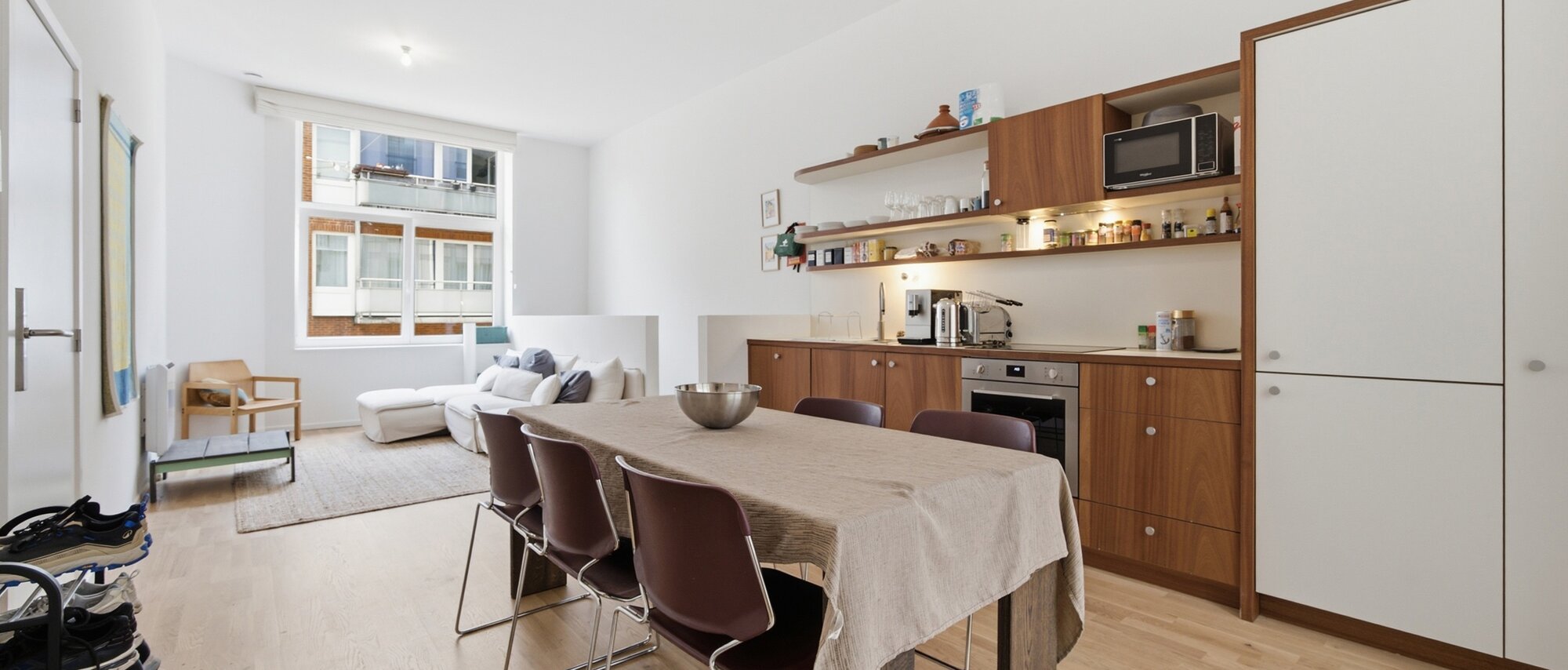 photo-1-magnifique-rdc-duplex-3-ch-3-sdb-cour