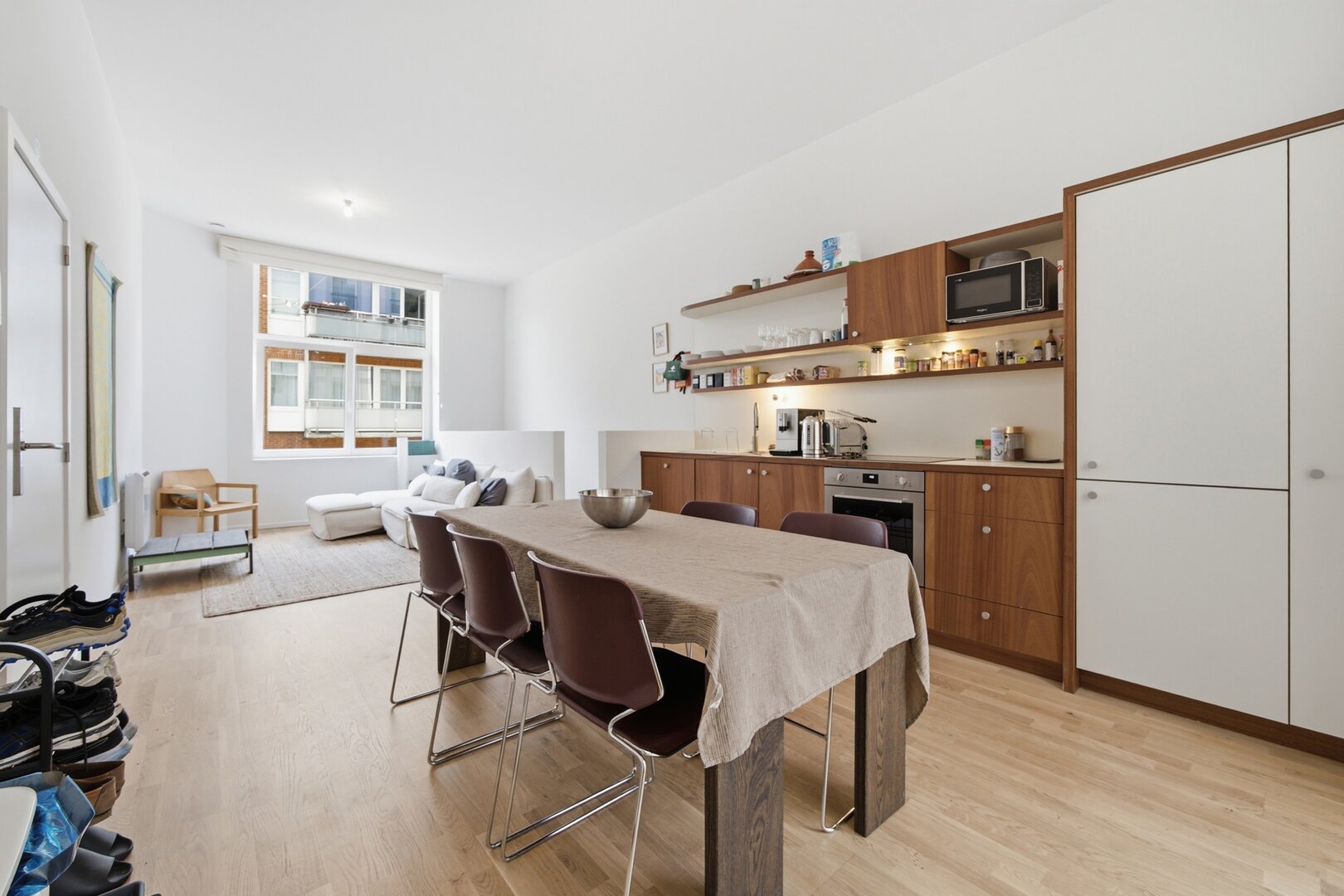 photo-1-magnifique-rdc-duplex-3-ch-3-sdb-cour