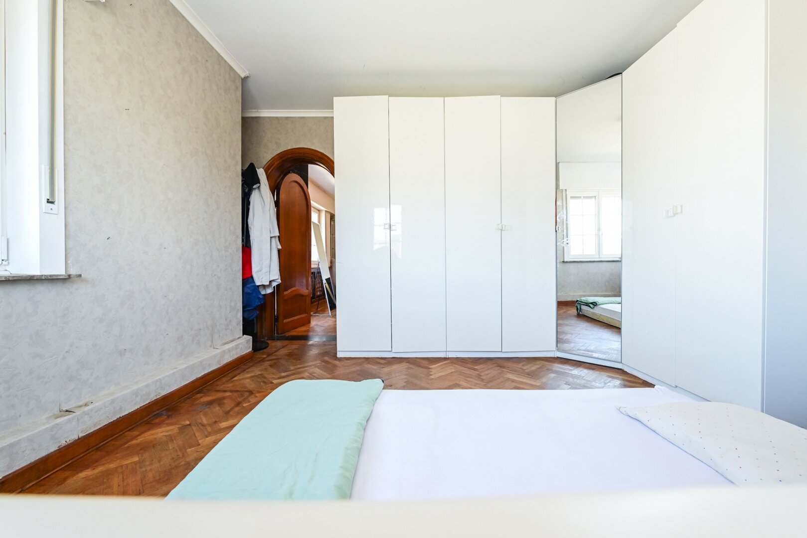 photo-9-belle-maison-6-chambres-cour-garage