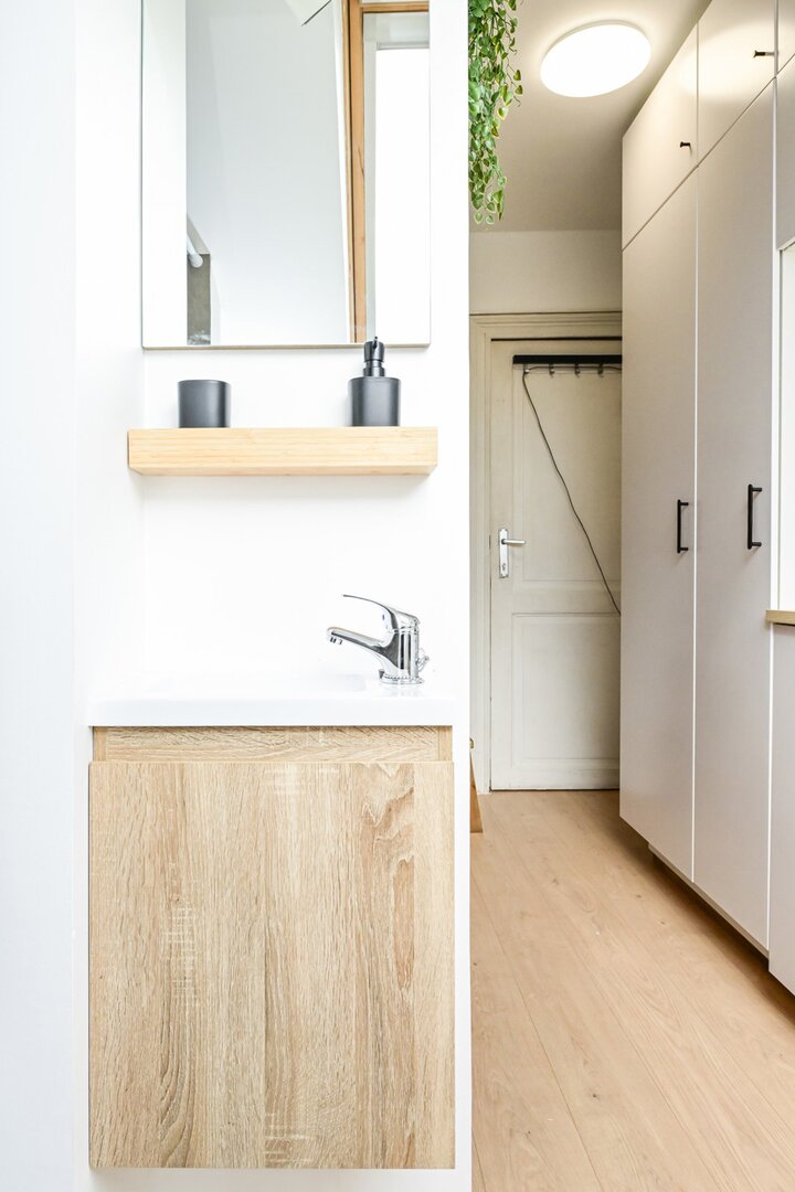 photo-14-magnifique-studio-meuble-totalement-renove-par-architecte