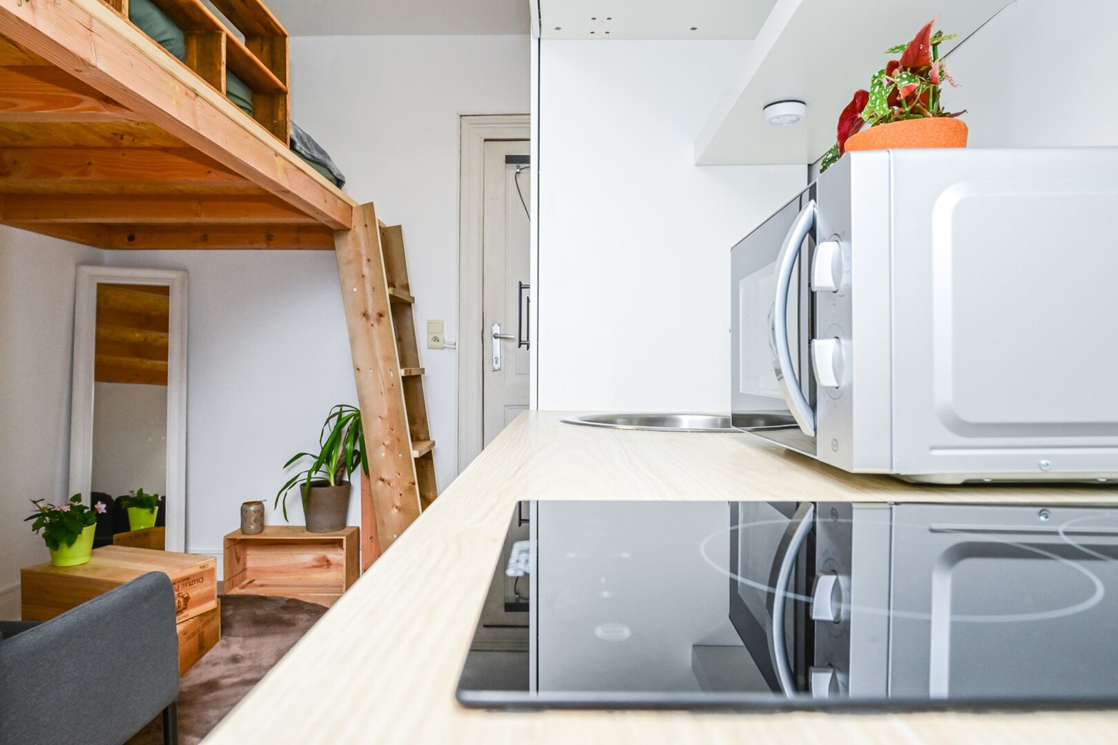 photo-19-magnifique-studio-meuble-totalement-renove-par-architecte
