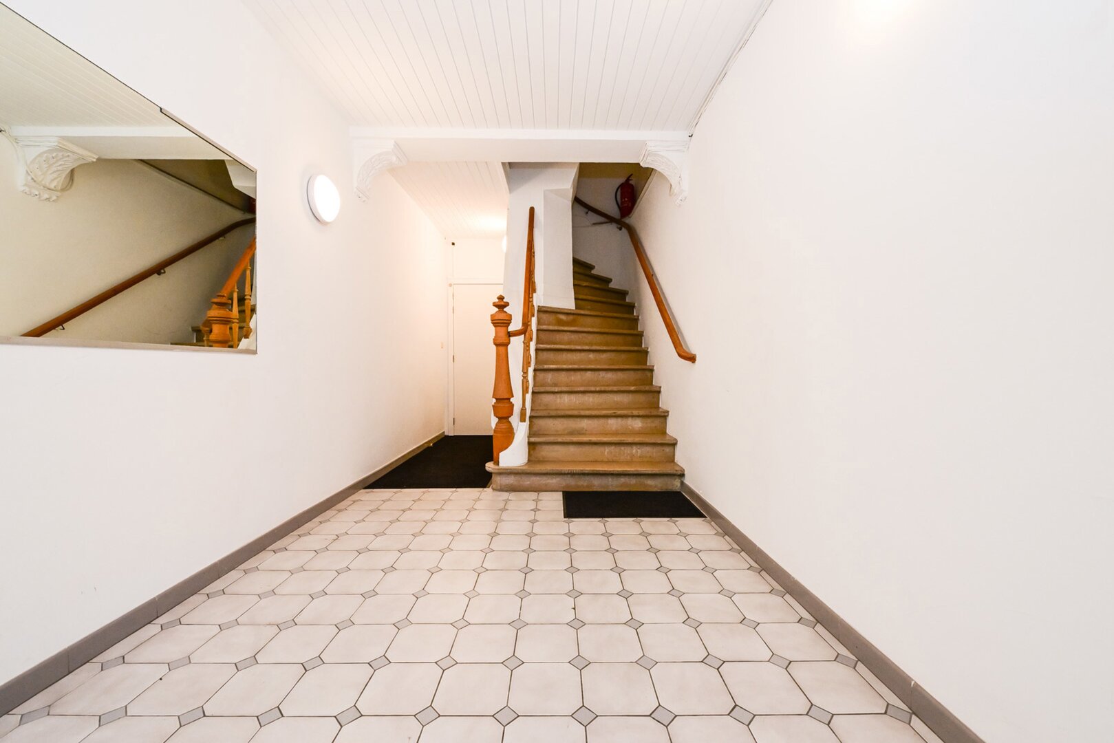 photo-22-magnifique-studio-meuble-totalement-renove-par-architecte