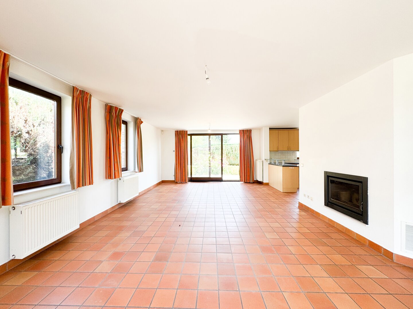 photo-6-magnifique-villa-4-chambres-jardin