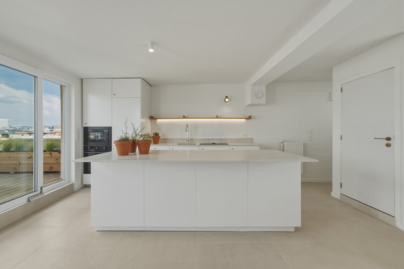 photo-2-duplex-totalement-renove-3-chambres-2-terasses