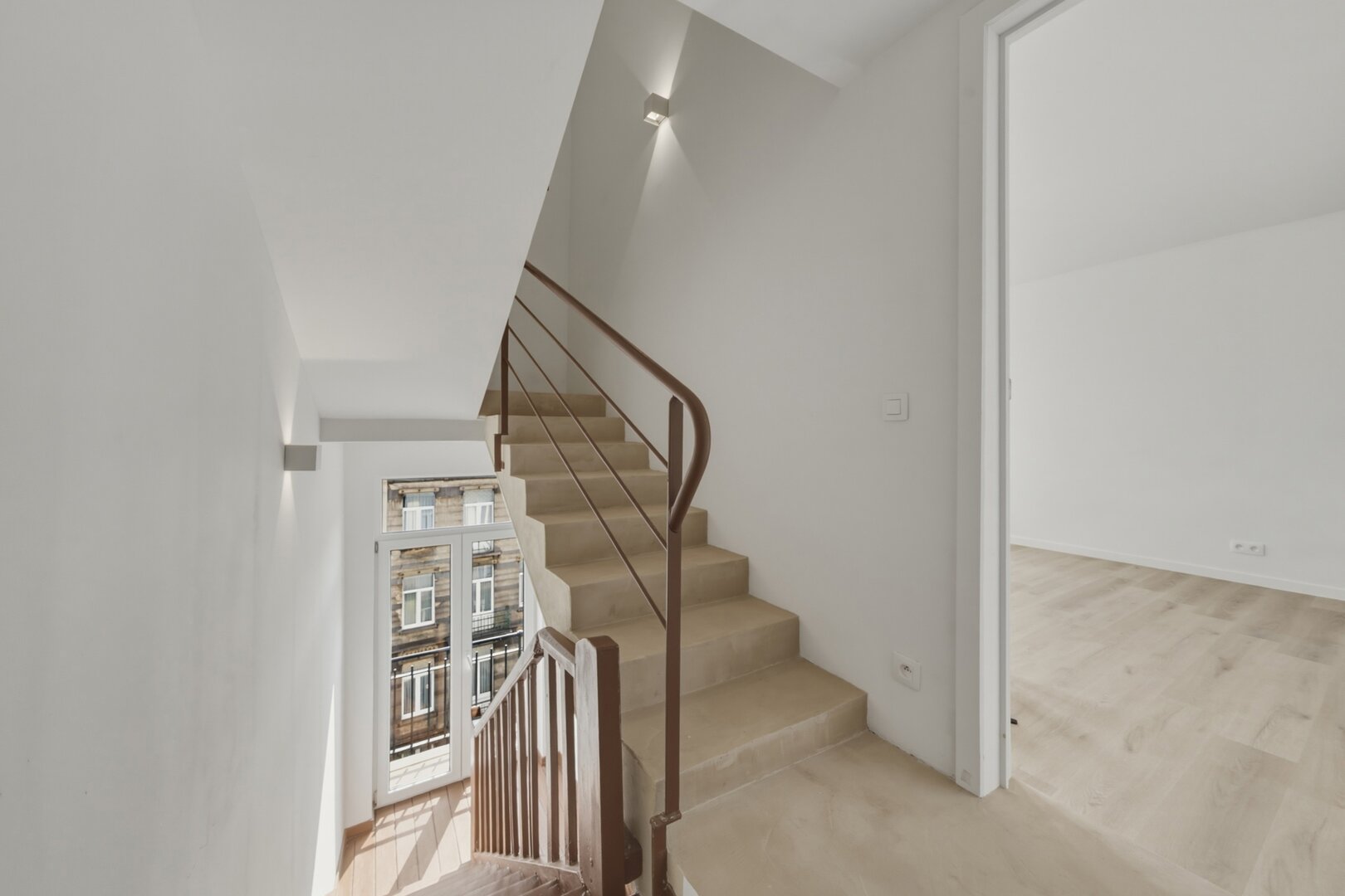 photo-14-duplex-totalement-renove-3-chambres-2-terasses