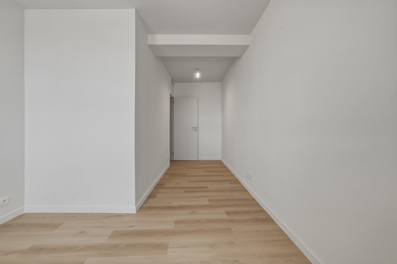 photo-27-duplex-totalement-renove-3-chambres-2-terasses