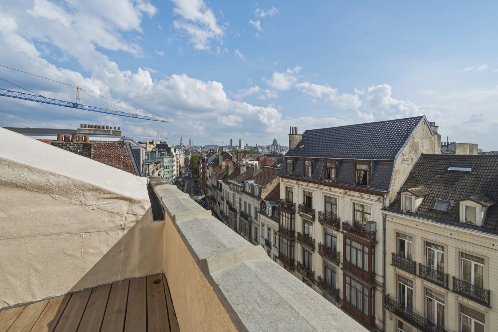 photo-31-duplex-totalement-renove-3-chambres-2-terasses