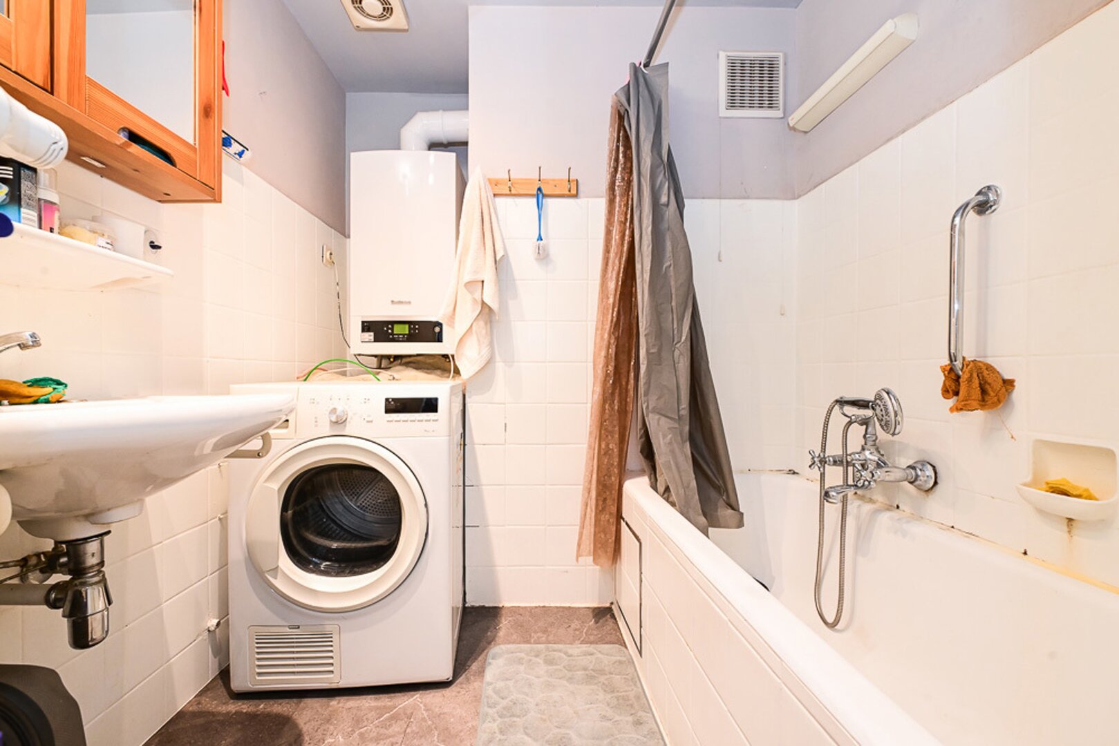 photo-6-grand-studio-50-m-ndash-4e-etage-ndash-parking-en-option-ndash-belle-opportunite