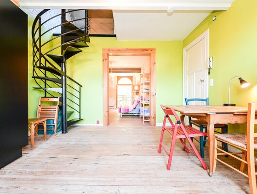 PLEASANT & COSY DUPLEX