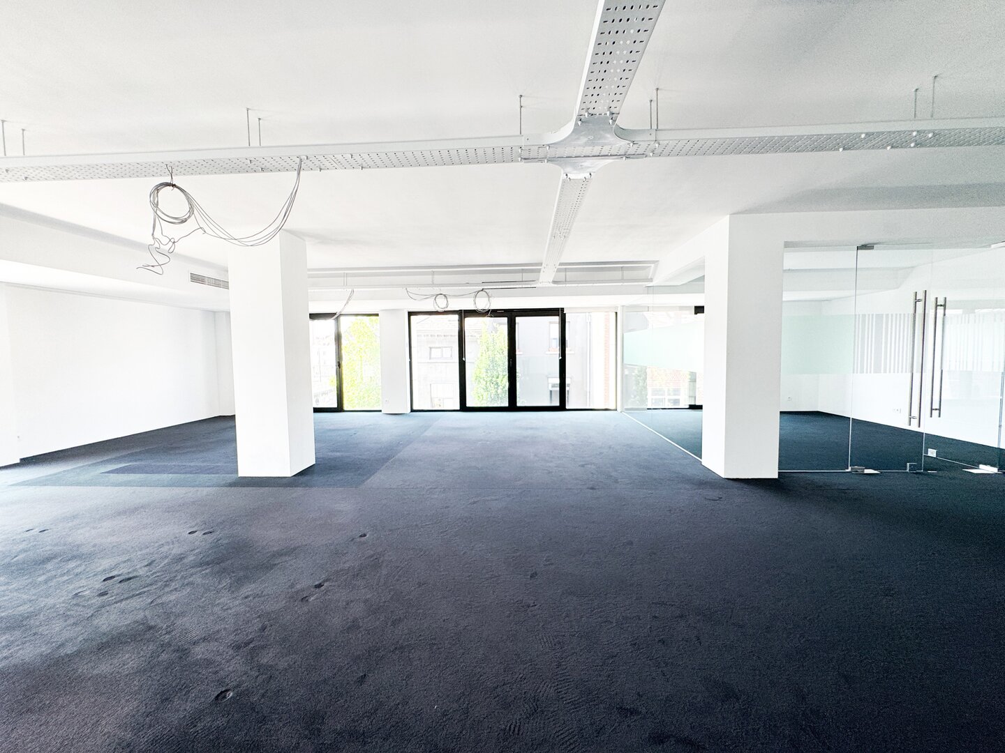 photo-6-spacieux-plateau-de-300m2-au-coeur-de-bxl