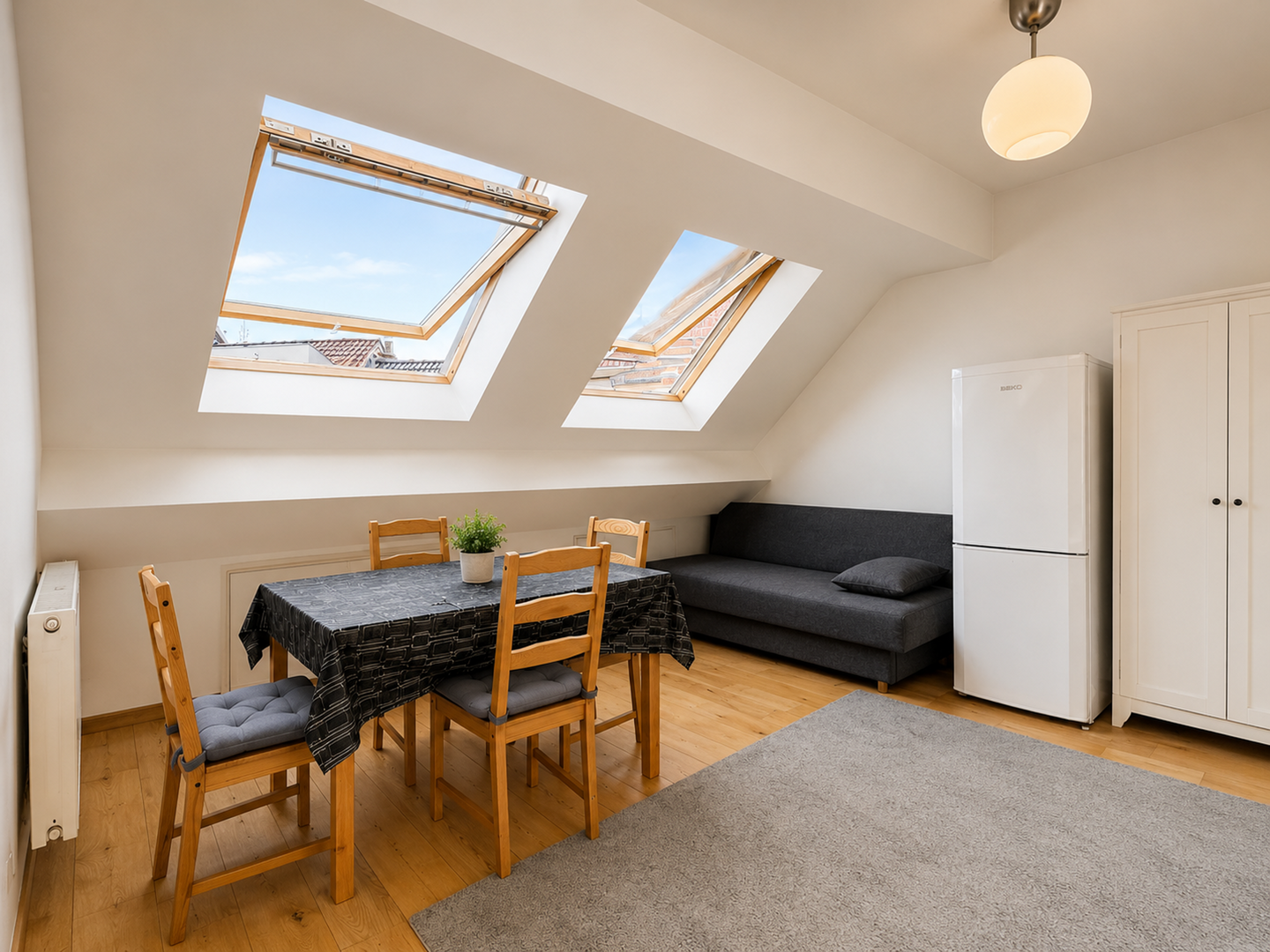 photo-8-maison-unifamiliale-amenagee-en-5-appartements
