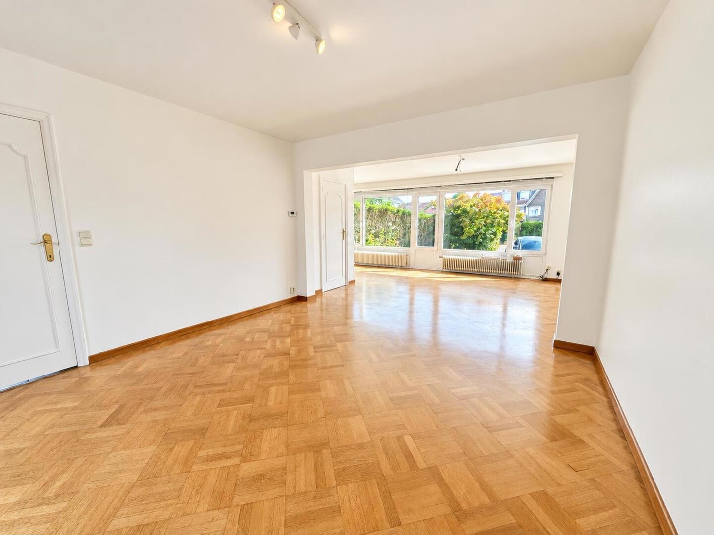 photo-4-maison-3-chambres-jardin-dans-un-clos