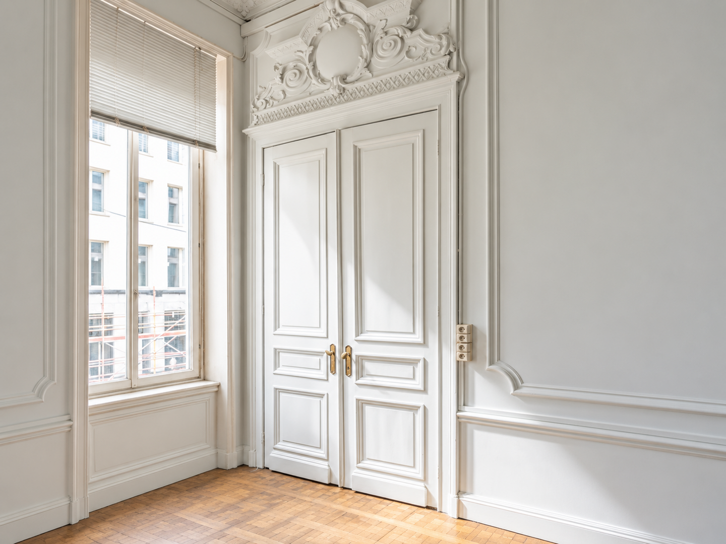 photo-5-prestigieuse-maison-de-maitre-a-usage-de-bureaux-quartier-europeen