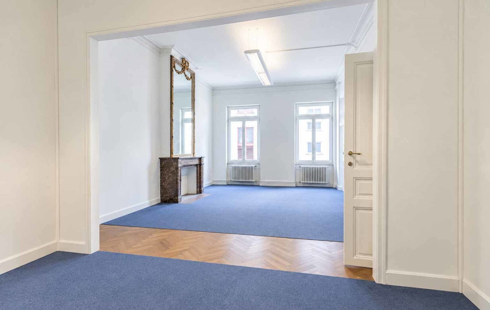 photo-6-prestigieuse-maison-de-maitre-a-usage-de-bureaux-quartier-europeen