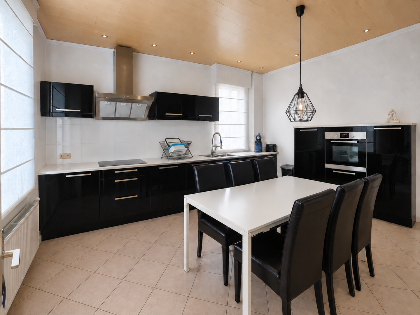photo-5-charmante-maison-avec-jardinet-ndash-2-chambres-ndash-grenier-amenageable