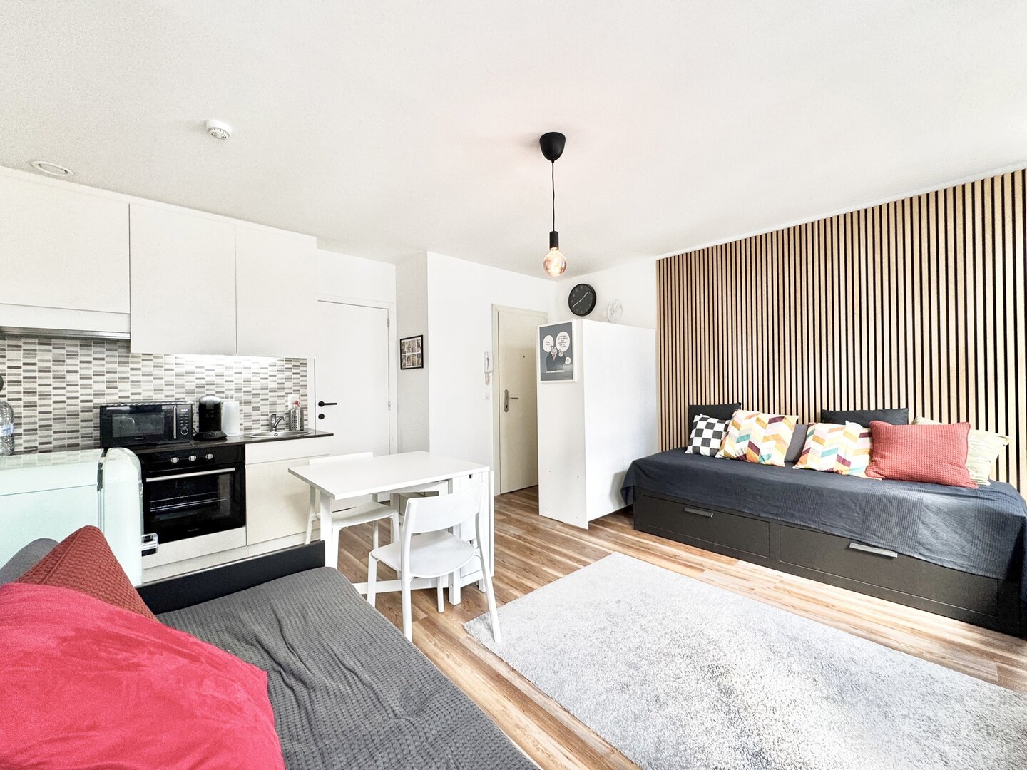 photo-3-magnifique-studio-meuble-localisation-aaa
