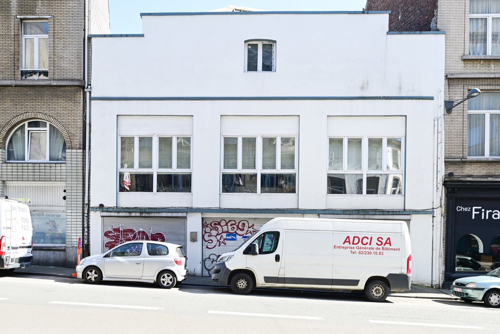photo-1-local-evenementiel-potentiel-13-logements
