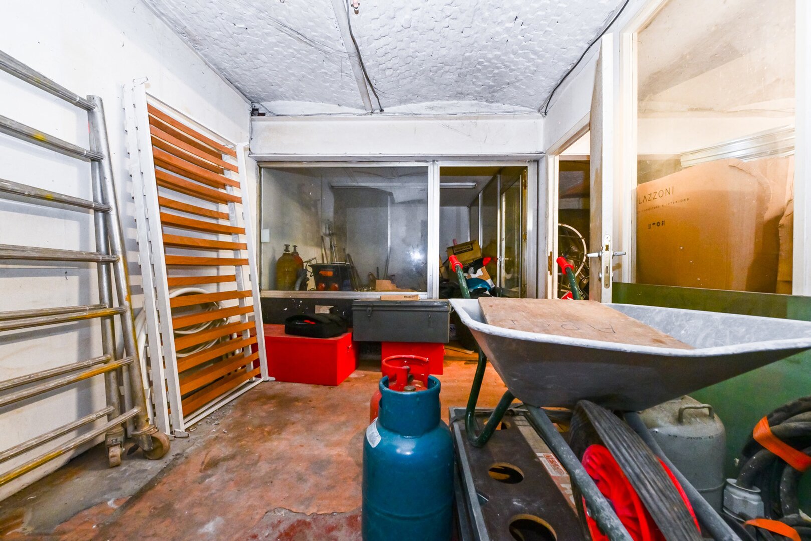 photo-11-local-evenementiel-potentiel-13-logements