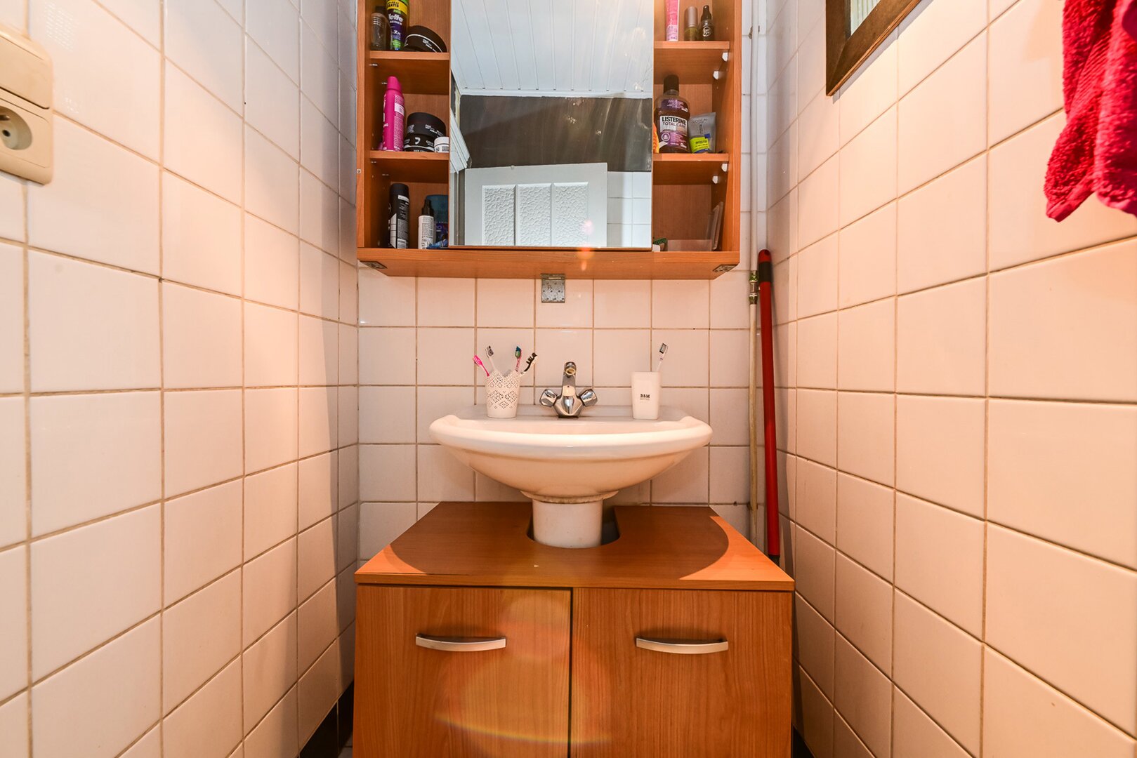 photo-12-belle-appartement-une-chambre-avec-balcon